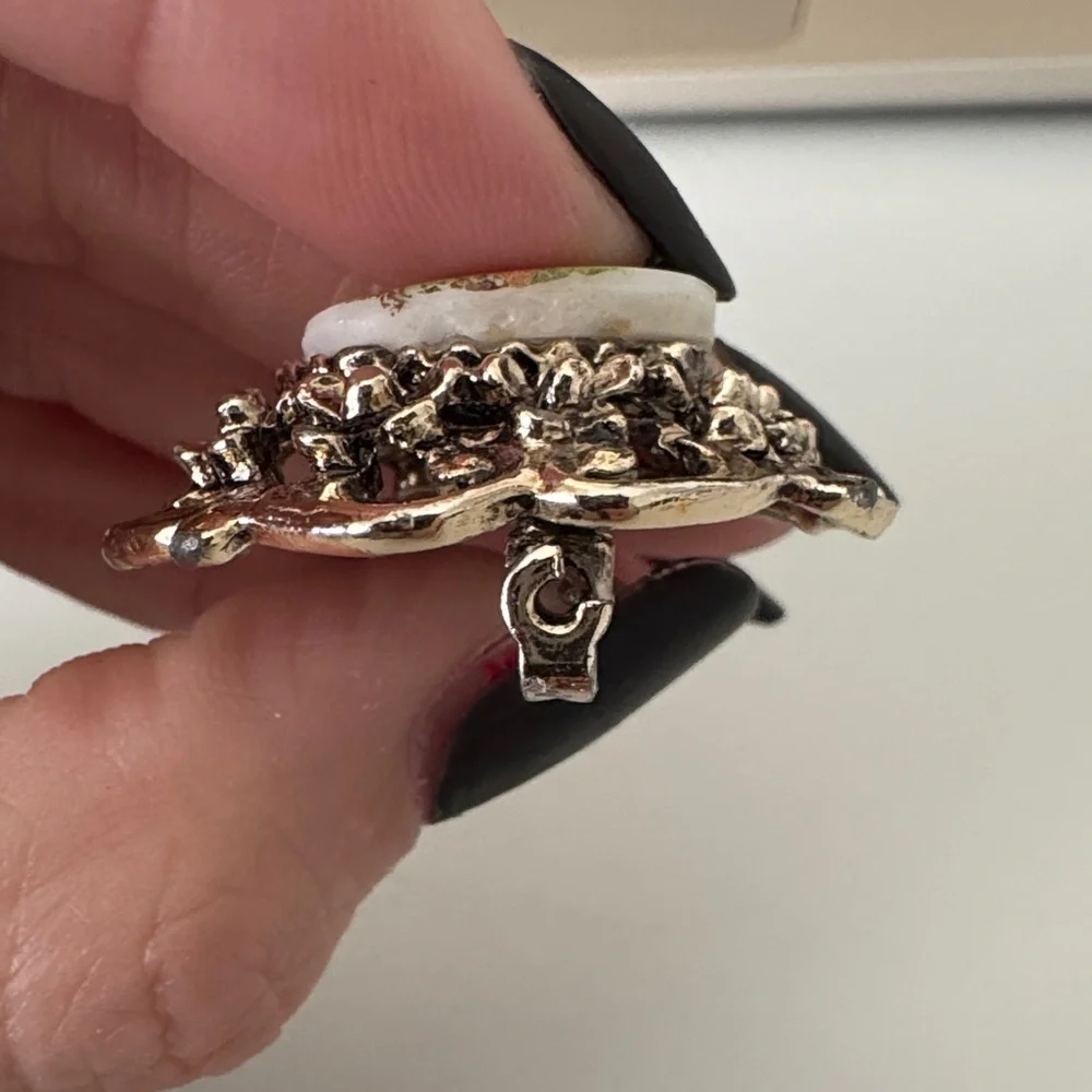 Vintage Silver Brooch with Painted Scene - Picture 3 of 6